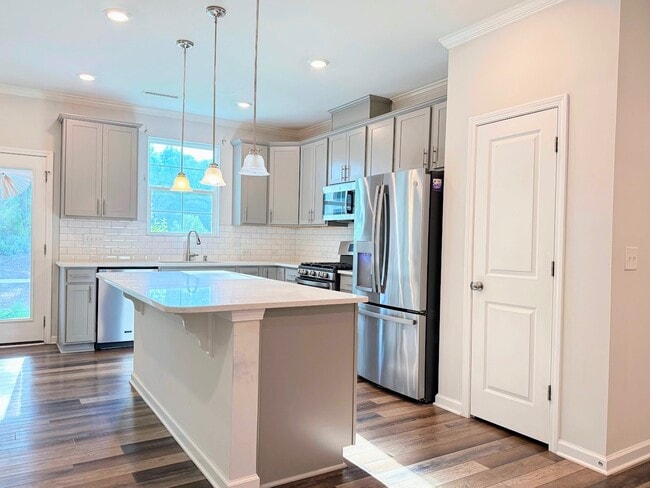 Photo - 3 Bedroom One Garage Townhome for Rent