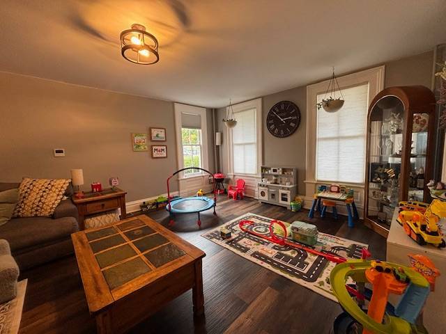 Photo - 122 Saratoga Ave