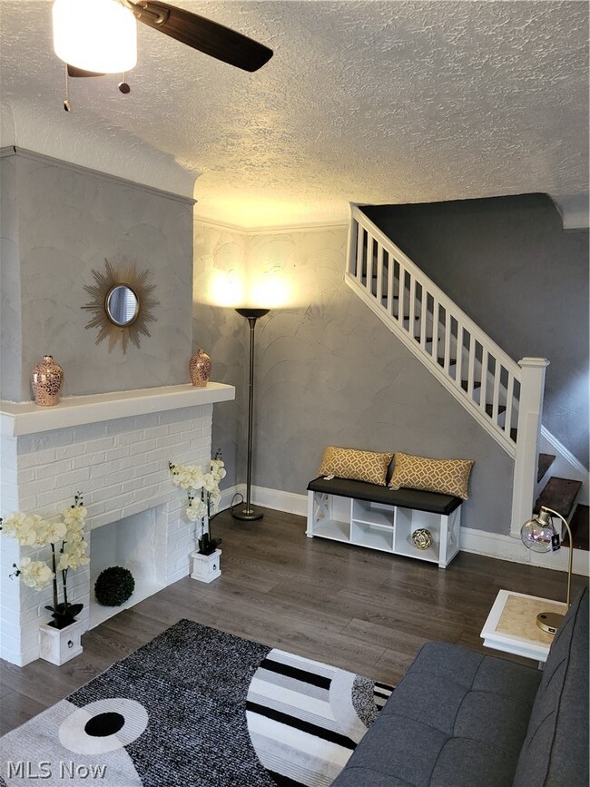 Photo - 4083 E 143rd St