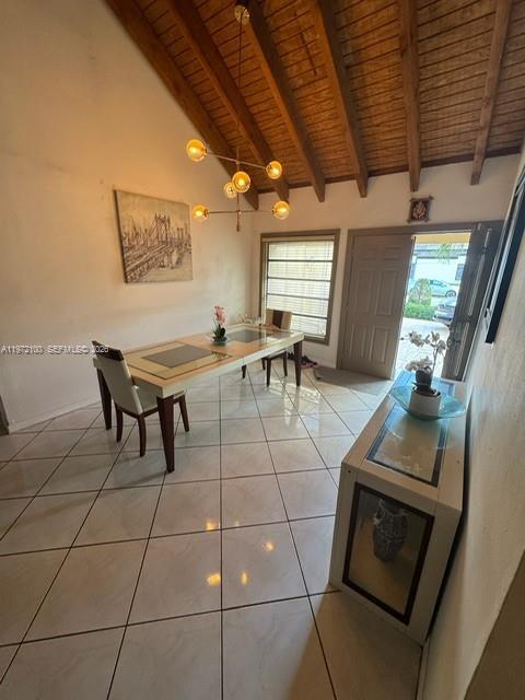 Photo - 2560 Azalea Ave