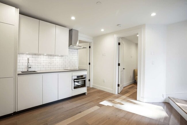 Photo - 72 Beacon St Unit A