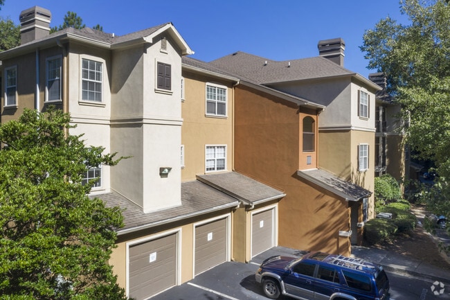 Photo - Perimeter Circle