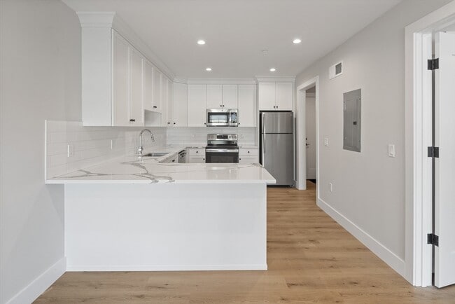 Photo - 186 Bedford St Unit 204