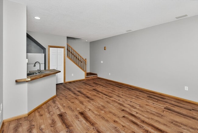 Photo - NEAR OTTER CREEK GOLF COURSE!! 2 Bedroom, 1.5 Bathroom in Northeast Ankeny