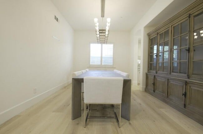 Photo - 4961 Ashville Dr