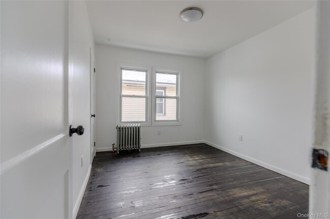 Photo - 119-32 164th St