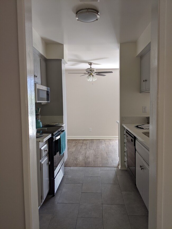 Summit Apartments