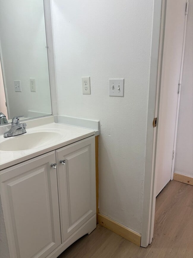 Photo - 3008 SE 38th Ct Apartamento Unidad 3010 SE 38th Court