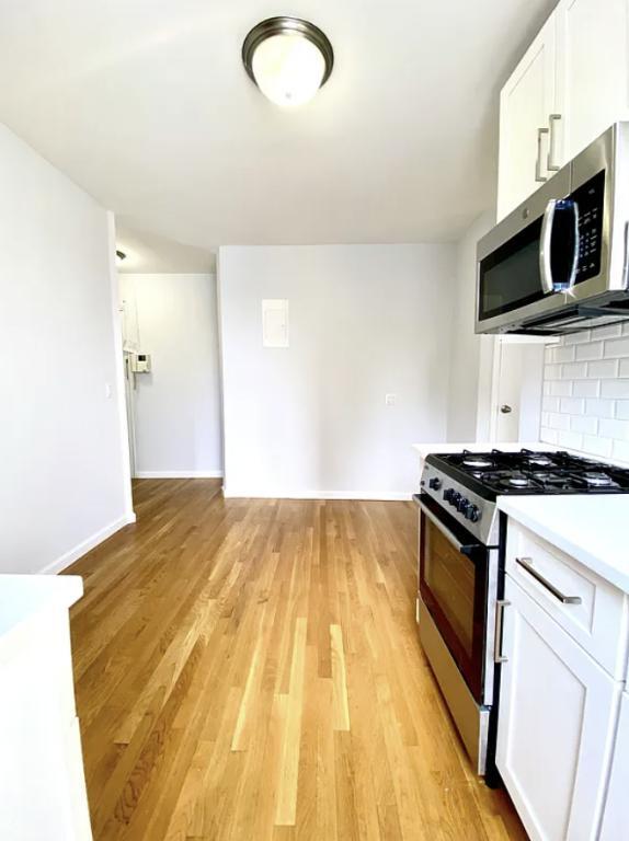 Photo - 60 Henry St Unit 5