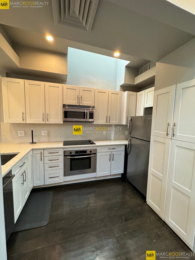 Photo - 265 Beacon St Unit 5