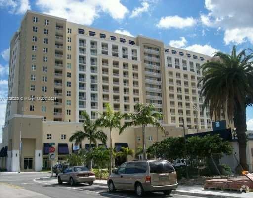 Building Photo - 117 NW 42nd Ave Unit 1615 Rental