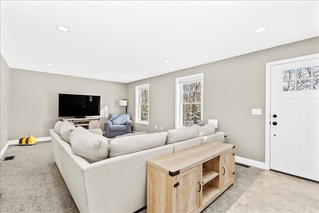 Photo - 29 3rd St