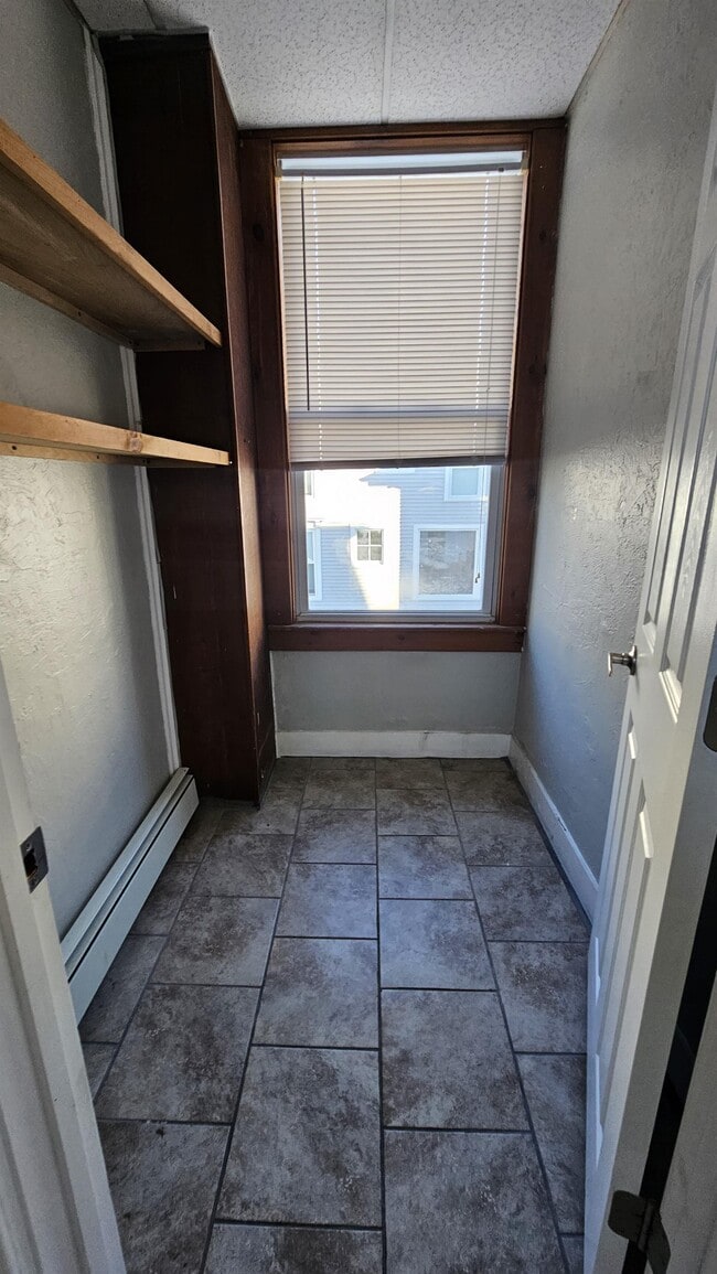 Photo - 204 High St Unit 2