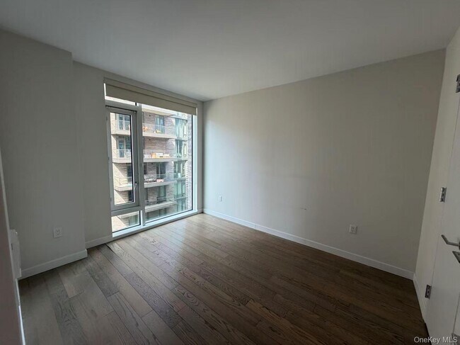 Photo - 505 W 43rd St Unit 6L