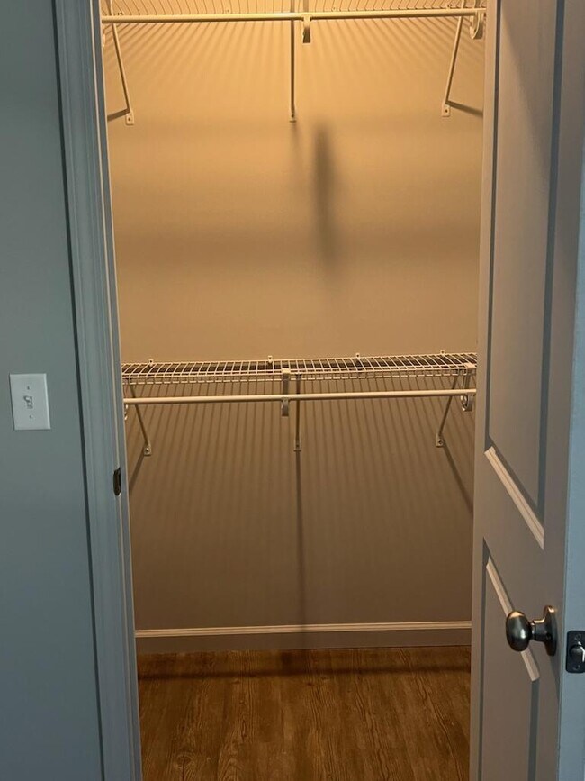 Master bedroom Closet
