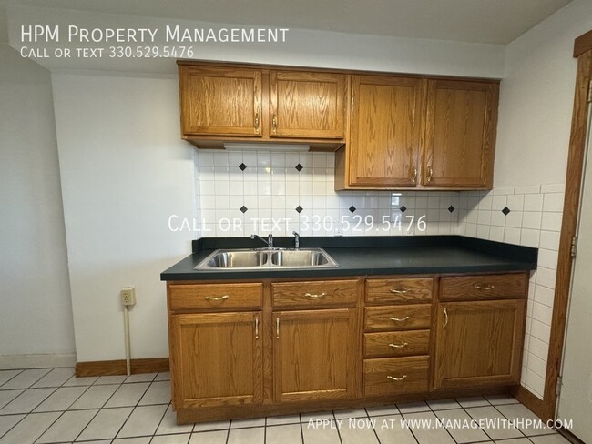 Photo - 133 16th St NE