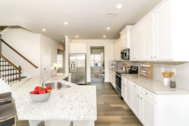 Photo - Summerwell Cedarcrest