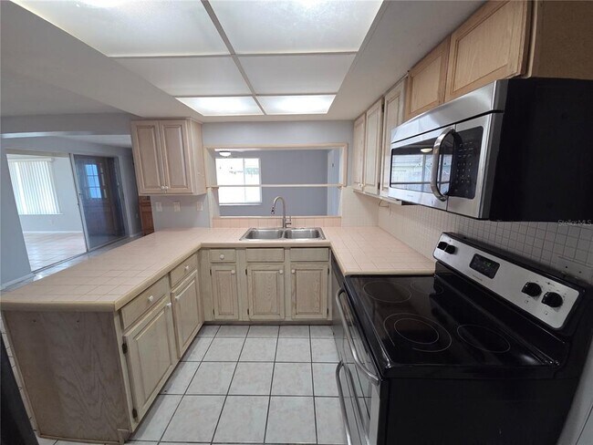 Photo - 3619 Springfield Dr
