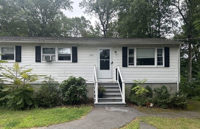 Building Photo - 1109 S Main St Unit 1109 Rental