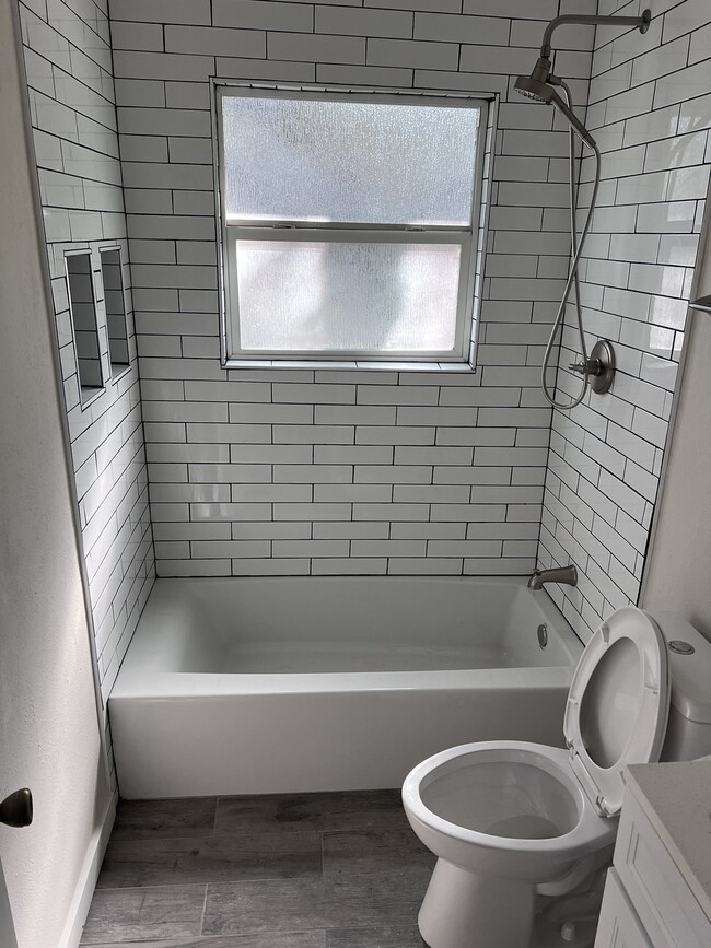 1009A Bonham Terrace Unit A