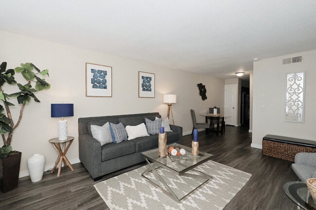 Photo - Bennett Pointe