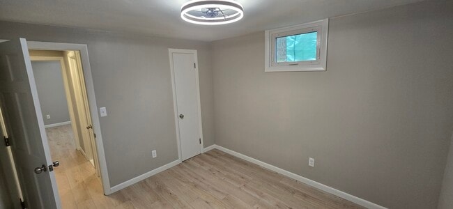 Photo - 895 Warrenville Rd Unit 2