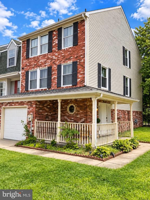 43 Stoneshire Dr