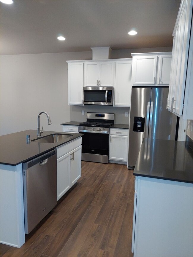 Photo - Beautiful Three Bedroom In Ferndale