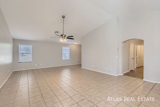 Photo - 13917 W Country Gables Dr