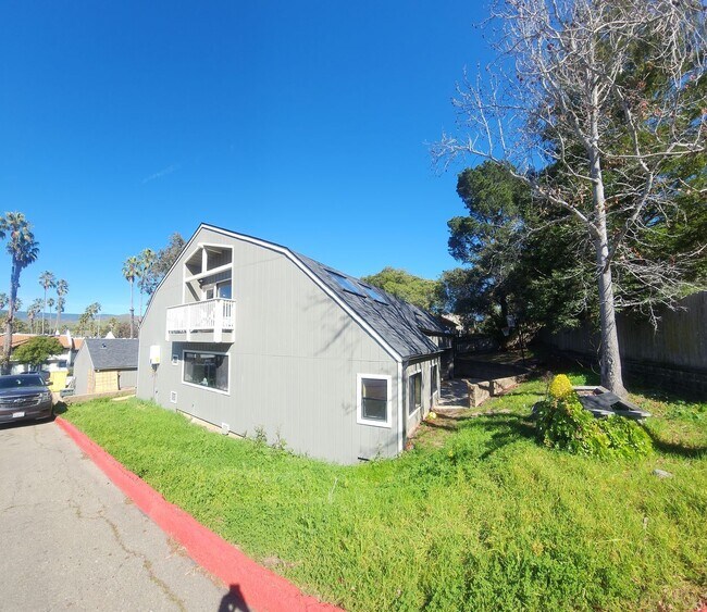 Photo - Bigger than average home in SLO! Lots of space!