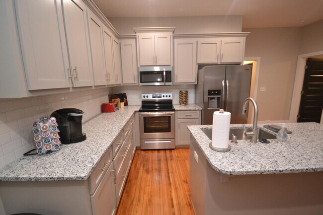 Photo - 215 Gadsden St
