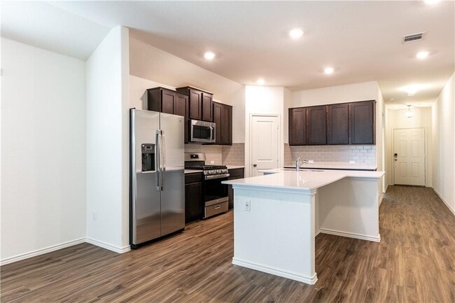 Photo - 6412 Turin Ln