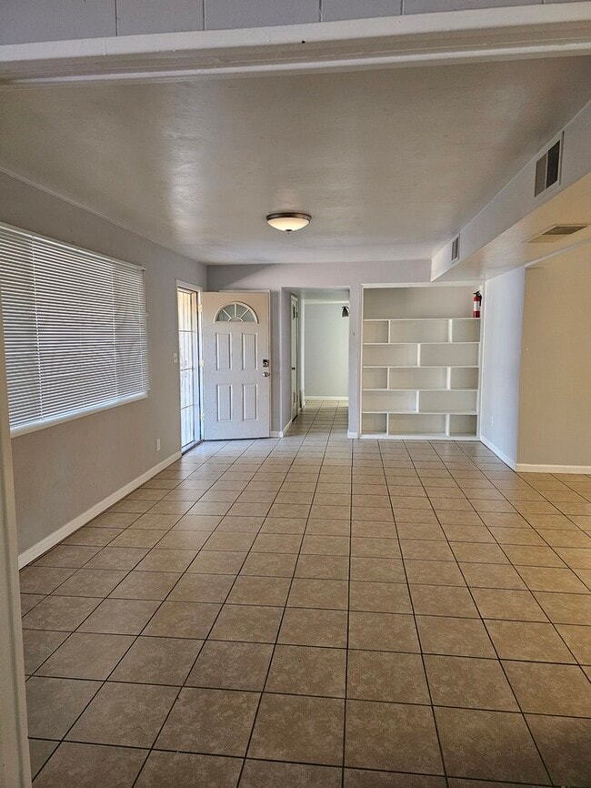 Photo - 739 W Padre Kino Dr