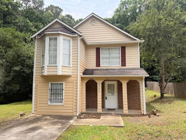 Building Photo - 3 bed 2 bath in Decatur!