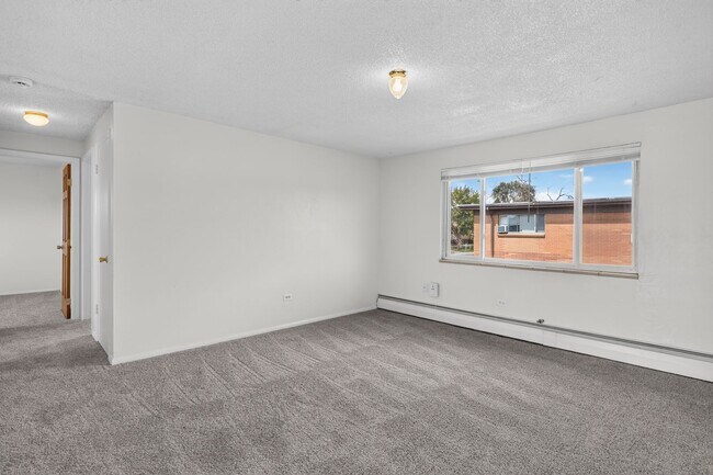 7100 Stuart St Unit 3