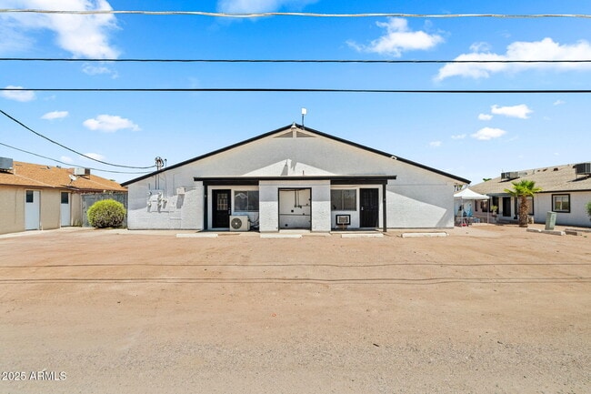 Building Photo - 576 N San Marcos Dr Unit 5 Rental
