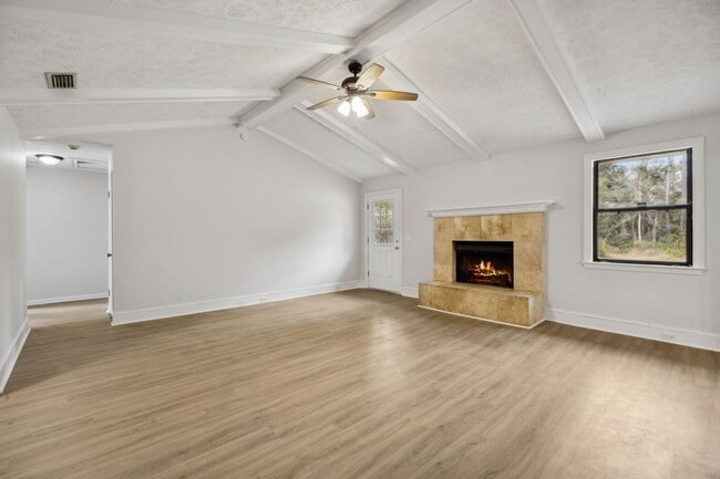 Photo - Newly Renovated 3 Bedroom Home on 1 Acre – No HOA!