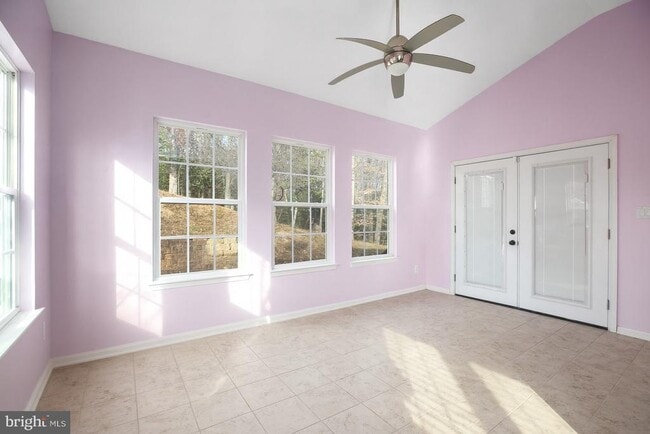 Photo - 71 Bismark Dr