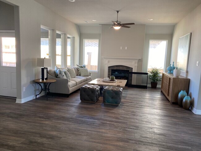 Photo - 24226 Maple Summit Ln