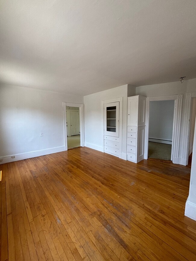 123 3rd St Unit 1
