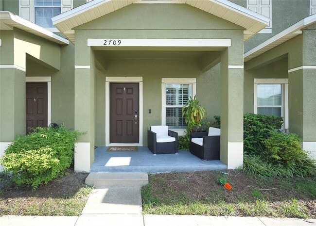 Building Photo - 2709 Lantern Hill Ave