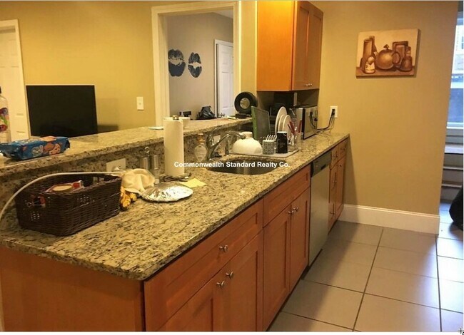 Photo - 76 Egmont St Unit 1B