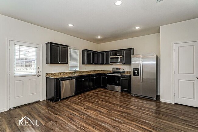 6017 Mojave Dr