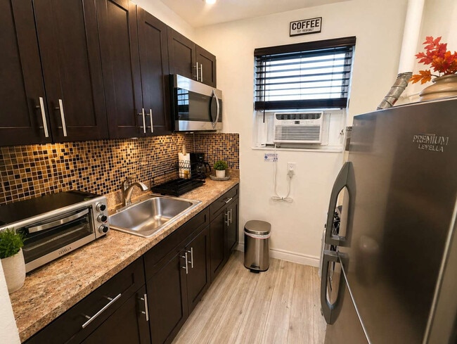 338 Van Buren St Unit SI FL1-ID1520236P