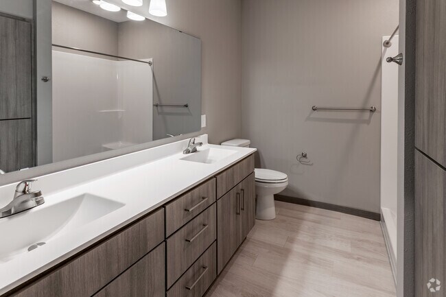 2BR, 2BA - 1,508SF - Primary Bathroom
