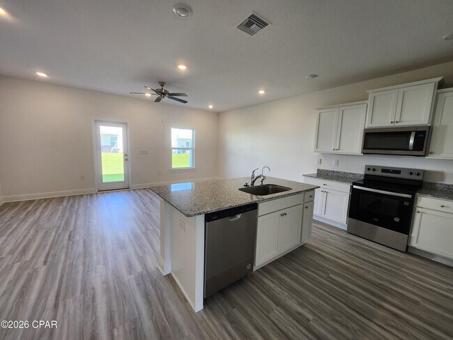 Photo - 157 Ellery Ln