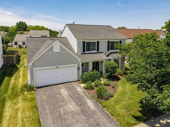 Building Photo - 1371 Braymore Cir E