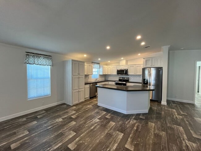 Photo - 328 Eland Dr