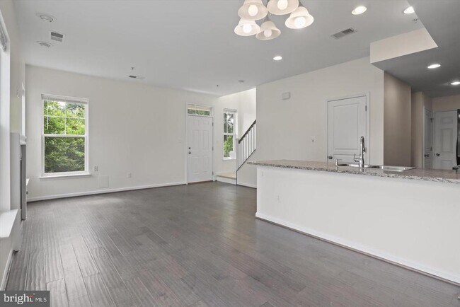 12807 Lotte Dr