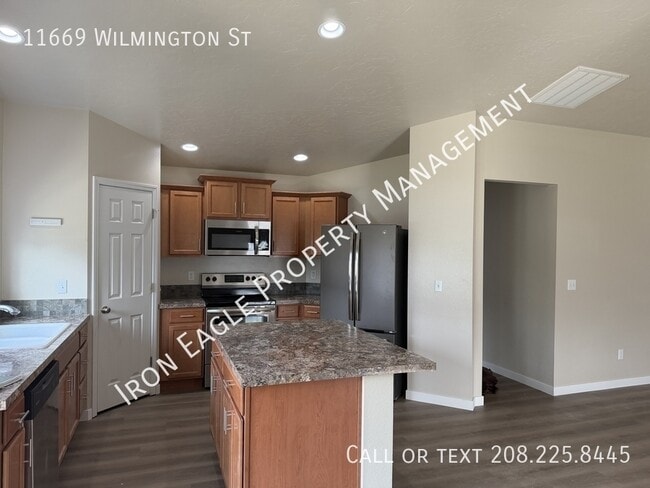 Photo - 11669 Wilmington St